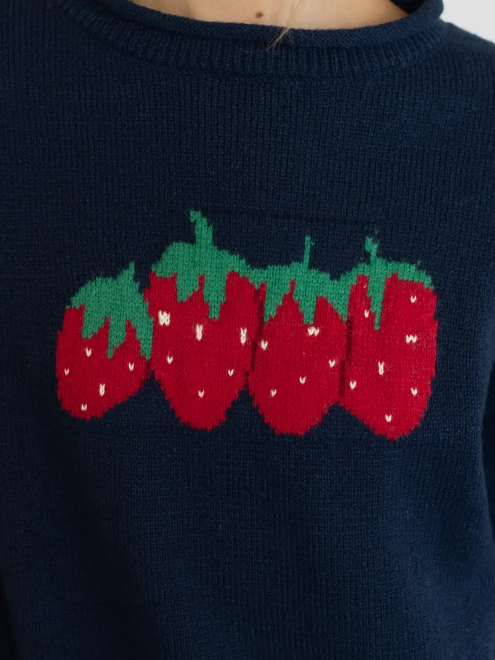 BERRY SWEATER