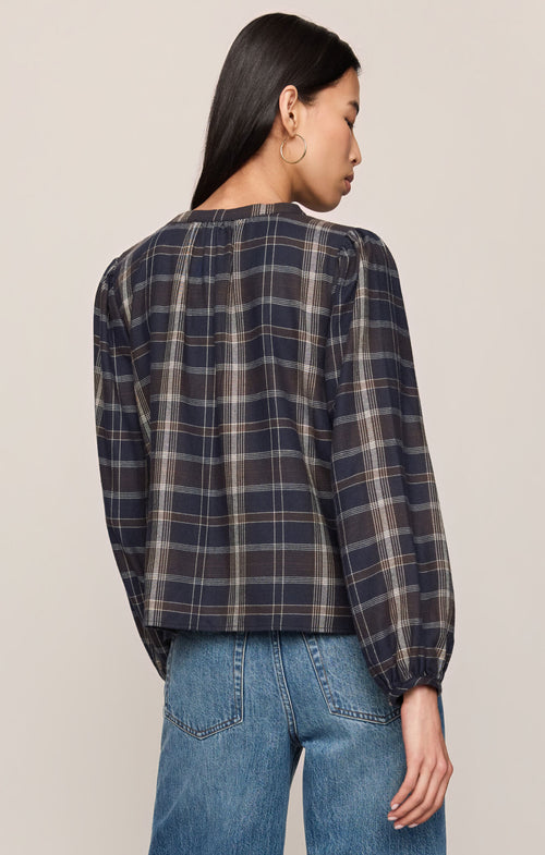 AUTUMN PLAID BUTTON UP